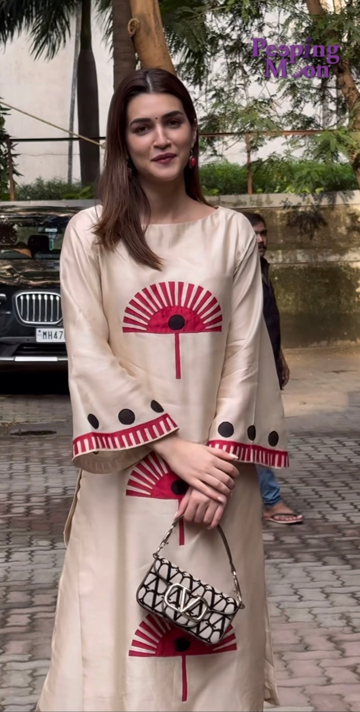 (A1) kriti set anr