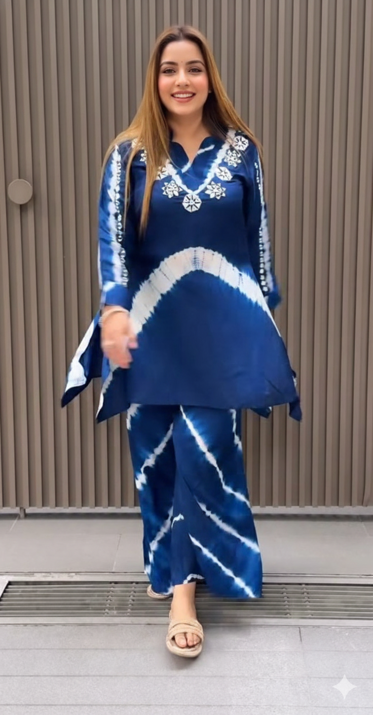 A+ tye blue dye top n bottom set