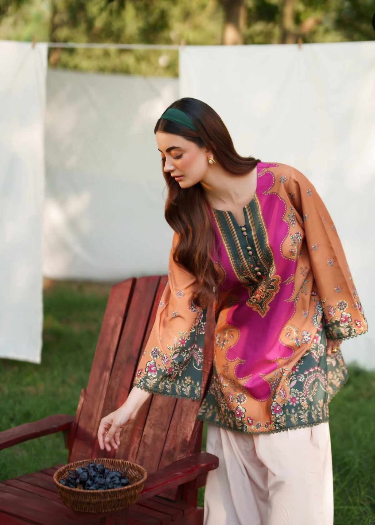 Jhalli p farshi shalwar set
